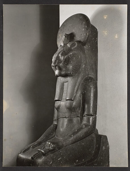 [Egyptian Sculpture, Metropolitan Museum of Art], Charles Sheeler (American, Philadelphia, Pennsylvania 1883–1965 Dobbs Ferry, New York), Gelatin silver print 