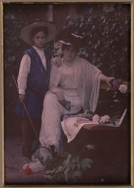 Emmy and Kitty - Tutzing, Bavaria, Frank Eugene (American, New York 1865–1936 Munich), Autochrome 