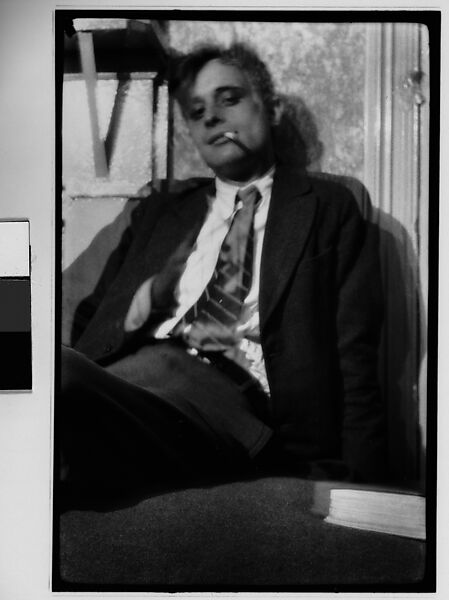 [Hanns Skolle in Suit with Cigarette], Walker Evans (American, St. Louis, Missouri 1903–1975 New Haven, Connecticut), Film negative 