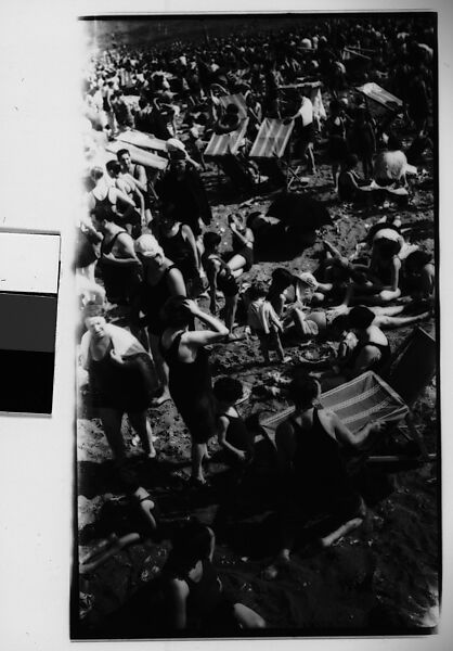 [Bathers on Beach, Coney Island, New York], Walker Evans (American, St. Louis, Missouri 1903–1975 New Haven, Connecticut), Film negative 