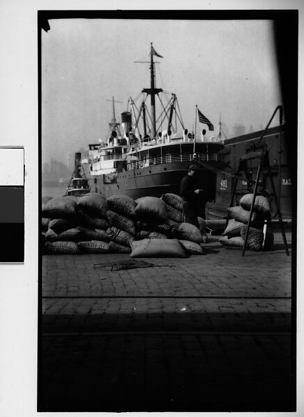 [Stacked Sacks and Docked Ship, New York City], Walker Evans (American, St. Louis, Missouri 1903–1975 New Haven, Connecticut), Film negative 