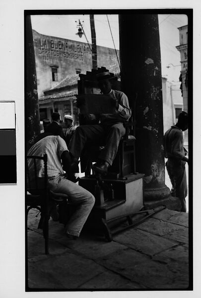 [Bootblack Stand, Havana], Walker Evans (American, St. Louis, Missouri 1903–1975 New Haven, Connecticut), Film negative 