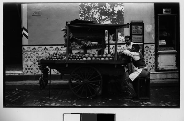[Fruit Vendor's Cart, Havana], Walker Evans (American, St. Louis, Missouri 1903–1975 New Haven, Connecticut), Film negative 