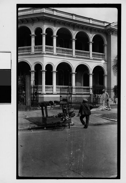 [Man Leaning on Cart, From Behind, Havana], Walker Evans (American, St. Louis, Missouri 1903–1975 New Haven, Connecticut), Film negative 