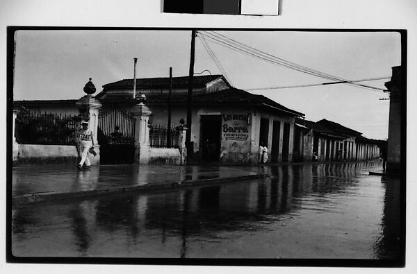 [Street Scene in Front of Restaurant "Las Brisas Barra", Havana], Walker Evans (American, St. Louis, Missouri 1903–1975 New Haven, Connecticut), Film negative 