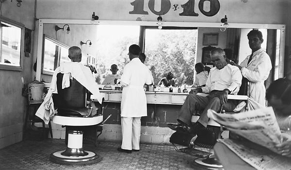 [Barber Shop Scene, Havana], Walker Evans (American, St. Louis, Missouri 1903–1975 New Haven, Connecticut), Film negative 