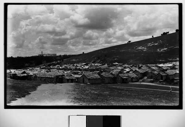 [Shanties at Base of Hill, Outskirts of Havana], Walker Evans (American, St. Louis, Missouri 1903–1975 New Haven, Connecticut), Film negative