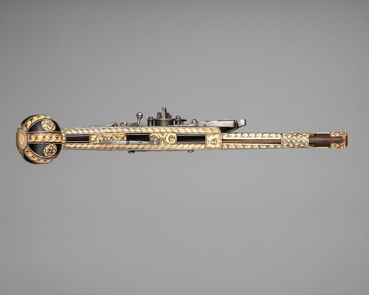 Wheellock Pistol, Steel, wood, staghorn, German, Augsburg