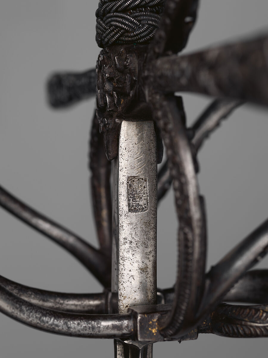 Rapier, Pietro de Formicano (Italian, Belluno, active ca. 1600), Steel, iron, hilt, Northern European, possibly German; blade, Italian, Belluno