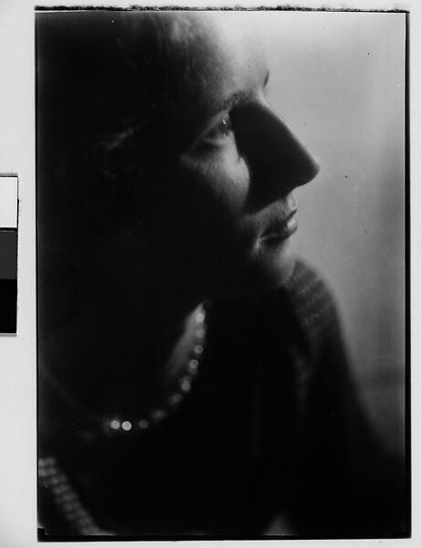 [Right Profile of Unidentified Woman: Dorothy Harvey?], Walker Evans (American, St. Louis, Missouri 1903–1975 New Haven, Connecticut), Film negative 