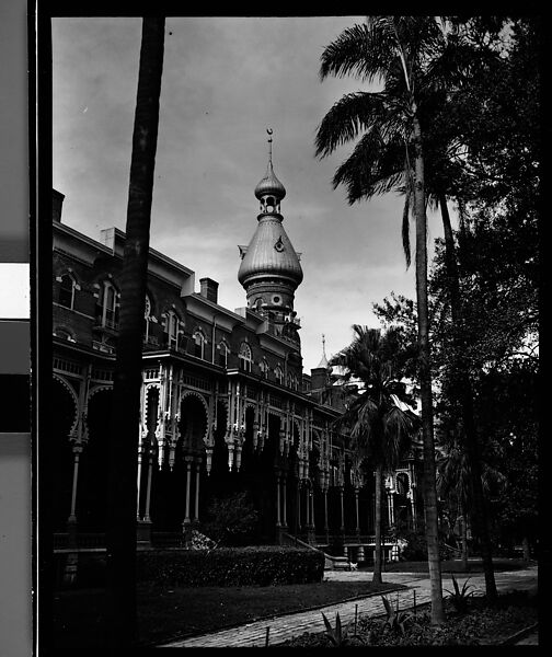 [Oblique View of University Building, Tampa, Florida], Walker Evans (American, St. Louis, Missouri 1903–1975 New Haven, Connecticut), Film negative 
