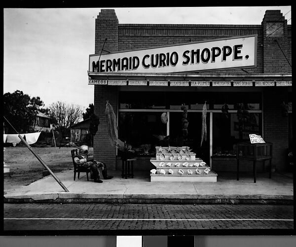 Walker Evans [Mermaid Curio Shoppe, Florida] The Metropolitan