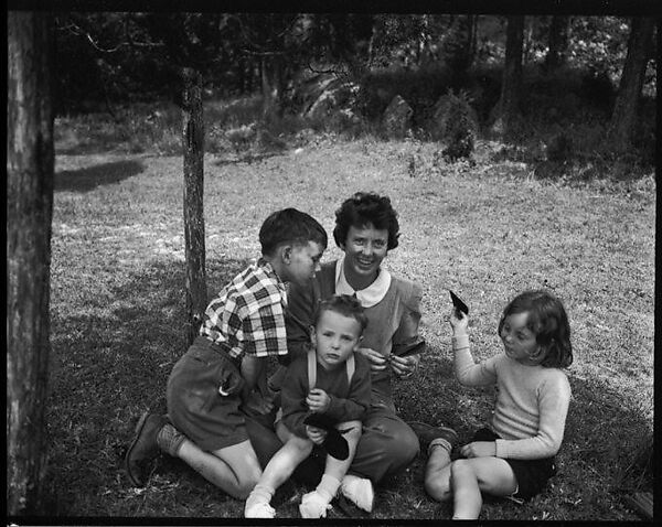 [Emily Workum and Her Children on Lawn, Bedford Village, New York], Walker Evans (American, St. Louis, Missouri 1903–1975 New Haven, Connecticut), Film negative