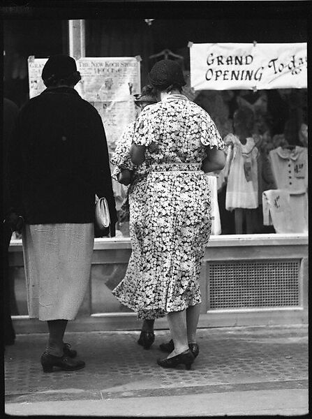 [Shoppers in Front of H.C.F. Koch & Co. Department Store Window, West 125th Street, New York City], Walker Evans (American, St. Louis, Missouri 1903–1975 New Haven, Connecticut), Film negative 