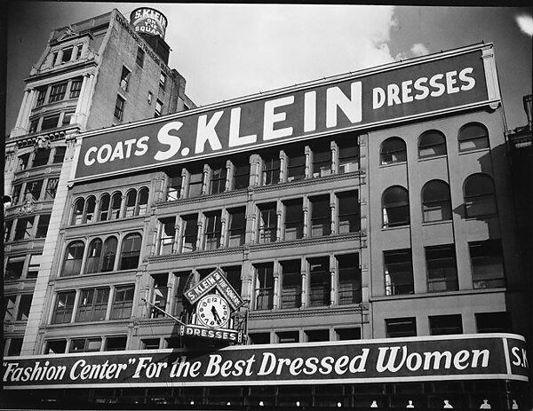 [S. Klein-on-the-Square Department Store, Union Square East, New York City], Walker Evans (American, St. Louis, Missouri 1903–1975 New Haven, Connecticut), Film negative 