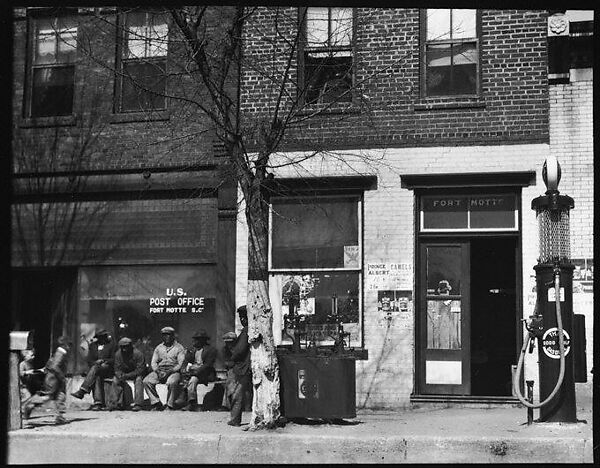 [Gas Station and Post Office, Fort Motte, South Carolina], Walker Evans (American, St. Louis, Missouri 1903–1975 New Haven, Connecticut), Film negative 