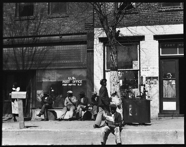 [Street Scene in Front of Gas Station and Post Office, Fort Motte, South Carolina], Walker Evans (American, St. Louis, Missouri 1903–1975 New Haven, Connecticut), Film negative 