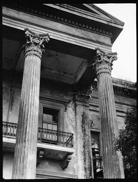 [Columns and Balcony, Belle Grove Plantation, White Castle, Louisiana], Walker Evans (American, St. Louis, Missouri 1903–1975 New Haven, Connecticut), Film negative 