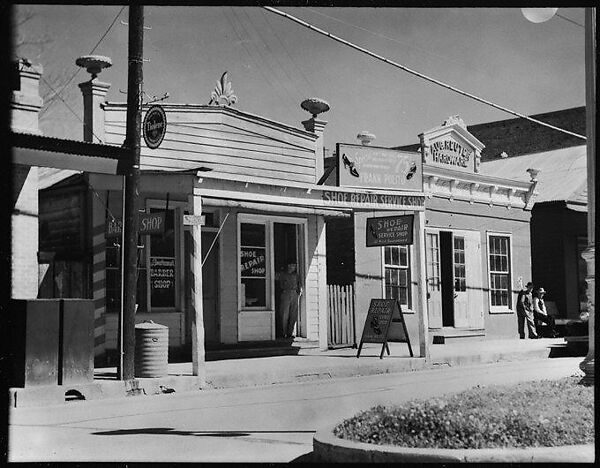 [Frank Polito Shoe Repair Shop and Aug. Reuter Hardware Store, Louisiana], Walker Evans (American, St. Louis, Missouri 1903–1975 New Haven, Connecticut), Film negative 