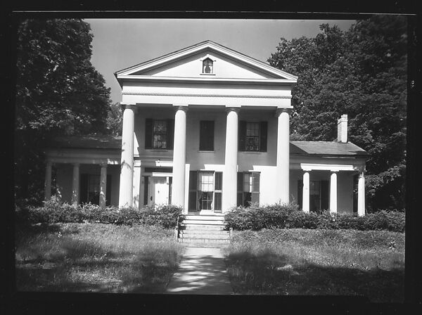 [Greek Revival House with Full-Height Entry Porch, Haydenville, Massachusetts], Walker Evans (American, St. Louis, Missouri 1903–1975 New Haven, Connecticut), Film negative 