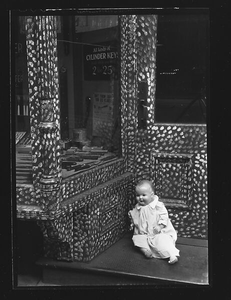[Doll in Painted Doorway of Cutlery Shop, New York City], Walker Evans (American, St. Louis, Missouri 1903–1975 New Haven, Connecticut), Film negative 