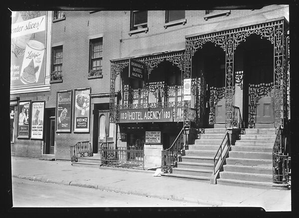 [Bismarck Hotel Agency Façade with Cast-Iron Grillwork on Balcony, New York City], Walker Evans (American, St. Louis, Missouri 1903–1975 New Haven, Connecticut), Film negative 