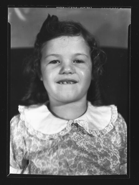 [Unidentified Young Girl], Walker Evans (American, St. Louis, Missouri 1903–1975 New Haven, Connecticut), Film negative 