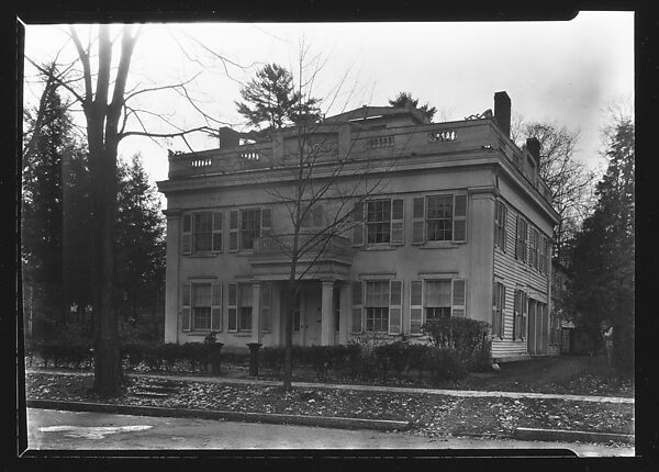 [Greek Revival House, Cooperstown, New York], Walker Evans (American, St. Louis, Missouri 1903–1975 New Haven, Connecticut), Film negative 