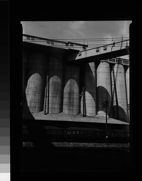 [Grain Elevator and Railroad Cars, Montreal, Canada], Walker Evans (American, St. Louis, Missouri 1903–1975 New Haven, Connecticut), Film negative 