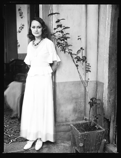 [Woman in Courtyard, Havana], Walker Evans (American, St. Louis, Missouri 1903–1975 New Haven, Connecticut), Film negative