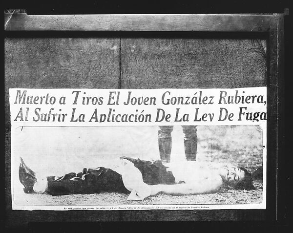 [Copy of Newspaper File Clipping: Photograph of Dead Body with Caption: "Muerto a Tiros...", Havana], Walker Evans (American, St. Louis, Missouri 1903–1975 New Haven, Connecticut), Film negative 