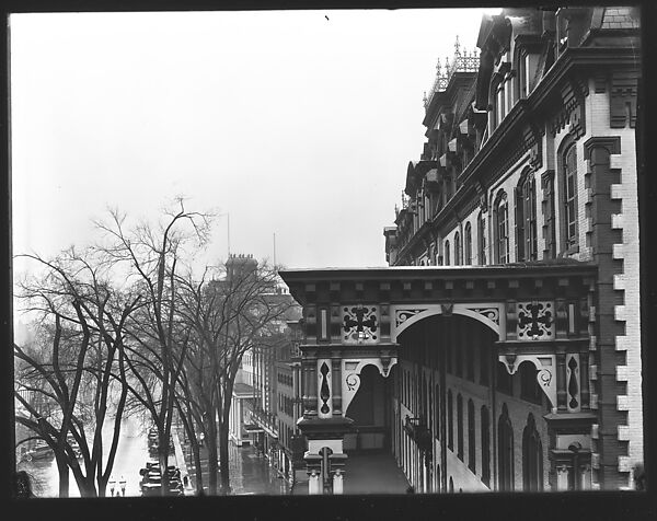 [View of Broadway with Elm Trees and Side View of Grand Union Hotel, Saratoga Springs, New York], Walker Evans (American, St. Louis, Missouri 1903–1975 New Haven, Connecticut), Glass negative 