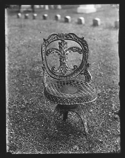 [Iron Chair on Lawn], Walker Evans (American, St. Louis, Missouri 1903–1975 New Haven, Connecticut), Glass negative 