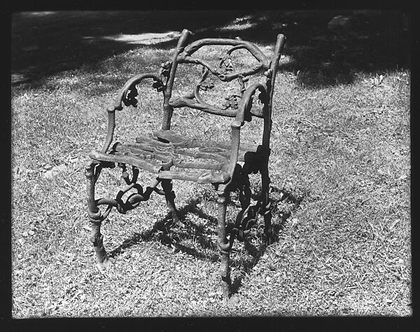 [Iron Chair on Lawn], Walker Evans (American, St. Louis, Missouri 1903–1975 New Haven, Connecticut), Glass negative 