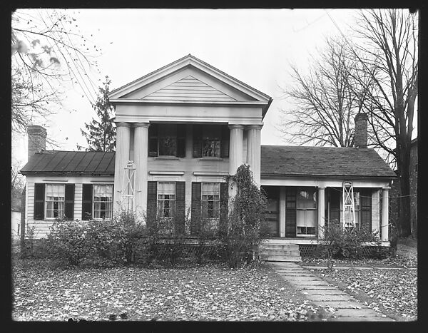 [Greek Revival House with Paired Doric Columns, New York], Walker Evans (American, St. Louis, Missouri 1903–1975 New Haven, Connecticut), Glass negative 
