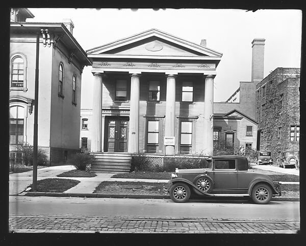 [Greek Revival House on Street with "Chicken Dinner" and "Garage for Rent" Signs, Syracuse, New York], Walker Evans (American, St. Louis, Missouri 1903–1975 New Haven, Connecticut), Glass negative 