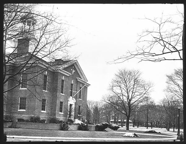 [Oblique View of Neoclassical Public Building with Gazebo Belltower], Walker Evans (American, St. Louis, Missouri 1903–1975 New Haven, Connecticut), Glass negative 