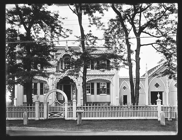 ["Wedding Cake" House, Kennebunk, Maine], Walker Evans (American, St. Louis, Missouri 1903–1975 New Haven, Connecticut), Glass negative 
