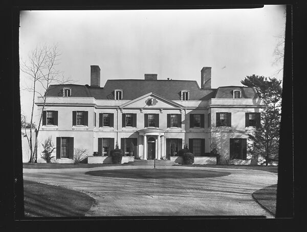 [Greek Revival House with Circular Driveway, Fuller Residence, Bedford, New York], Walker Evans (American, St. Louis, Missouri 1903–1975 New Haven, Connecticut), Film negative 