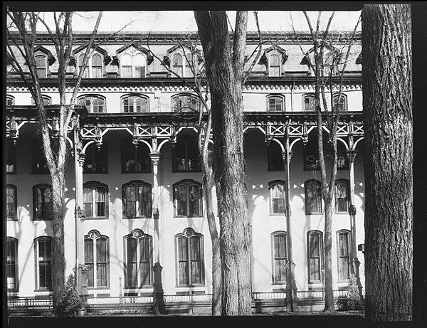 [Grand Union Hotel Façade with Elm Trees in Foreground, Saratoga Springs, New York], Walker Evans (American, St. Louis, Missouri 1903–1975 New Haven, Connecticut), Film negative 