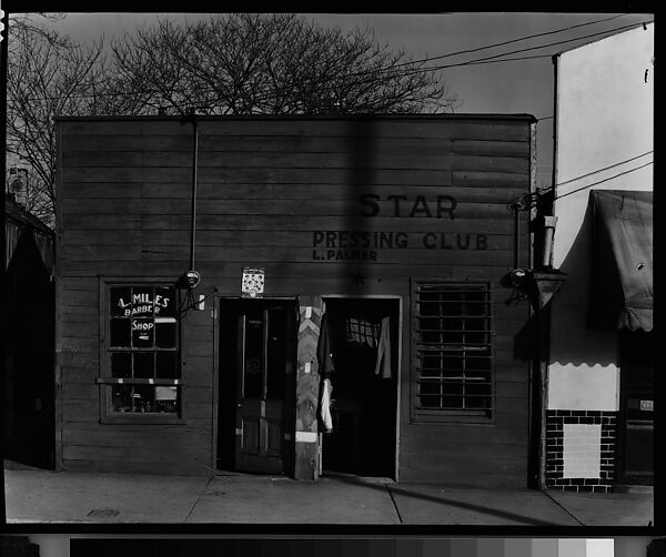 [Shopfront Façades of L. Miles Barber Shop and Star Pressing Club Laundry, Vicksburg, Mississippi], Walker Evans (American, St. Louis, Missouri 1903–1975 New Haven, Connecticut), Film negative 