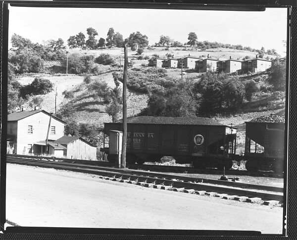 [Pennsylvania Railroad Cars Carrying Coal on Tracks below Workers' Houses in Mining Camp, Osage, West Virginia], Walker Evans (American, St. Louis, Missouri 1903–1975 New Haven, Connecticut), Film negative 