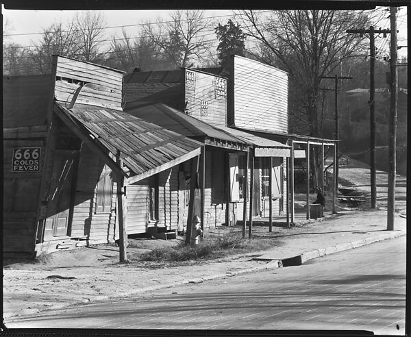 [Oblique View of Roadside Stores with Ads for 666 Cold Remedy, Vicksburg, Mississippi], Walker Evans (American, St. Louis, Missouri 1903–1975 New Haven, Connecticut), Film negative 