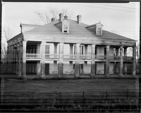 [Uncle Sam Plantation House, St. James Parish, Louisiana], Walker Evans (American, St. Louis, Missouri 1903–1975 New Haven, Connecticut), Film negative 