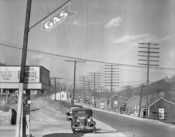 [Roadside Gas Station with Parked Cars and Row of Miners' Houses Across Street, Lewisburg, Alabama], Walker Evans (American, St. Louis, Missouri 1903–1975 New Haven, Connecticut), Film negative 