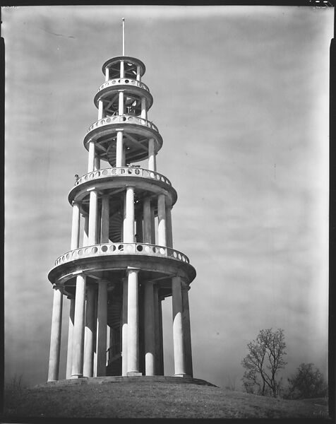 [Observation Tower, Erected as Battlefield Monument, Vicksburg, Mississippi], Walker Evans (American, St. Louis, Missouri 1903–1975 New Haven, Connecticut), Film negative 