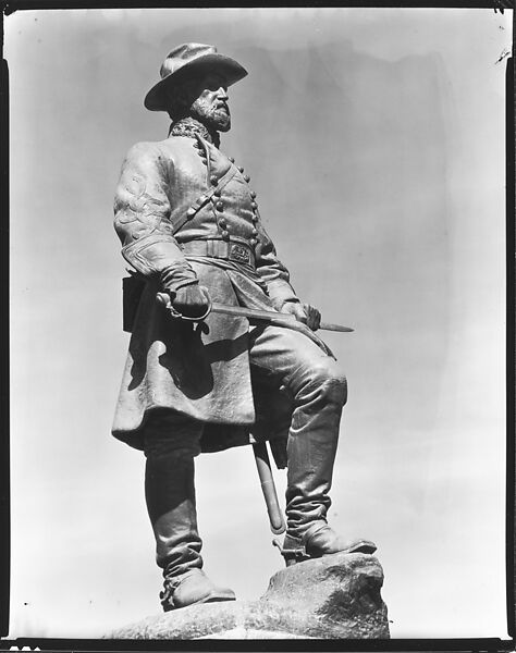 [Battlefield Monument of Officer with Sword Over Knee, Vicksburg, Mississippi], Walker Evans (American, St. Louis, Missouri 1903–1975 New Haven, Connecticut), Film negative
