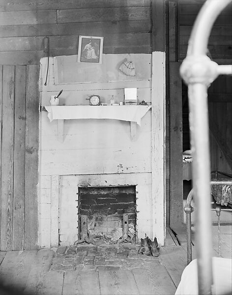 [Fireplace in Floyd Burrroughs's Bedroom with Bedpost in Foreground, Hale County, Alabama], Walker Evans (American, St. Louis, Missouri 1903–1975 New Haven, Connecticut), Film negative 