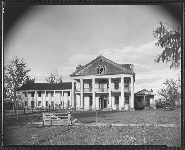 [Dilapidated Plantation House with Broken Windows in Gable], Walker Evans (American, St. Louis, Missouri 1903–1975 New Haven, Connecticut), Film negative 