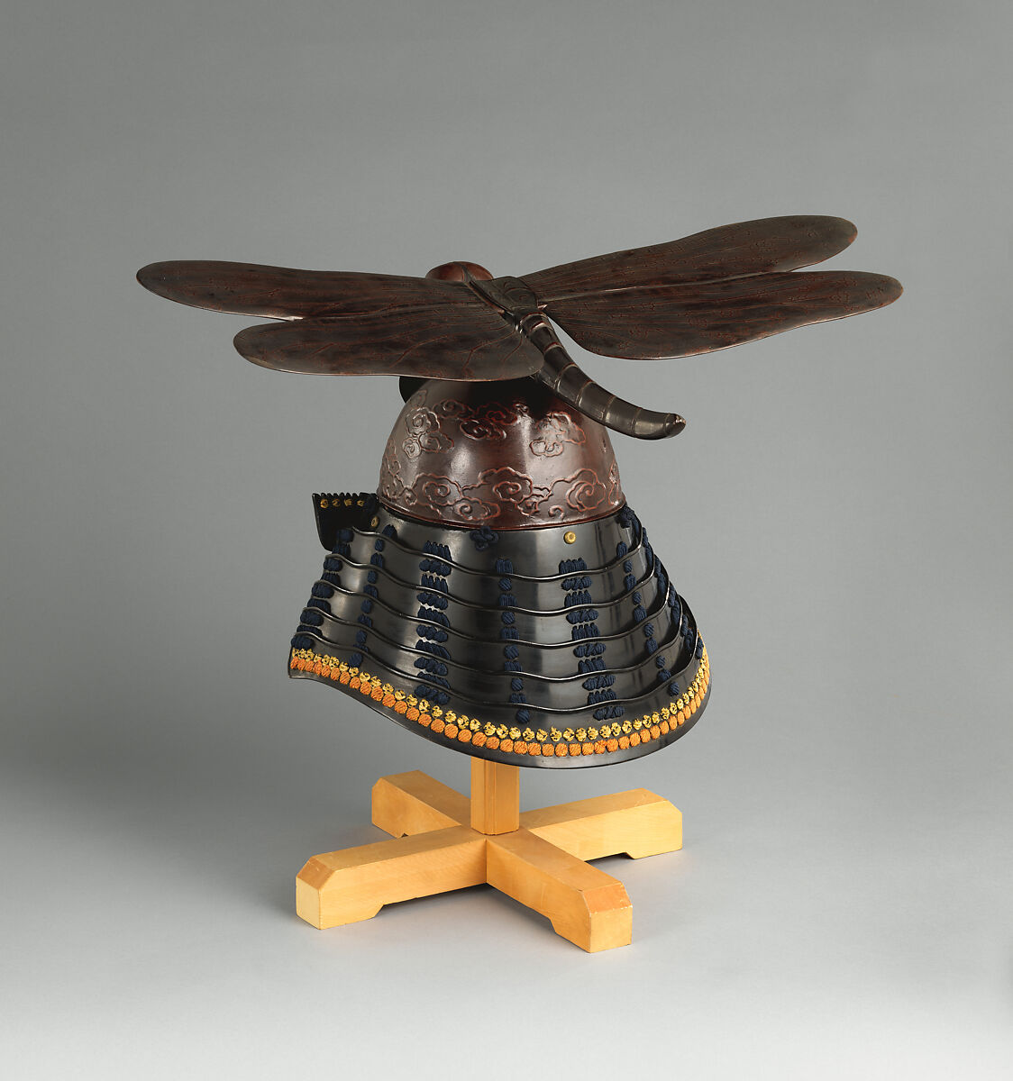 Helmet (<i>Kawari-kabuto</i>) Surmounted by a Dragonfly, Restored by Hiromichi Miura (Japanese, b. 1938), Iron, copper, gold, silver, wood, lacquer, silk, linen, hemp, Japanese